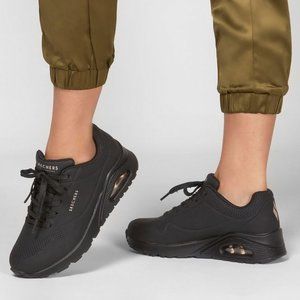 Skecher's Uno - Stand on Air - Black, Women's sz 10